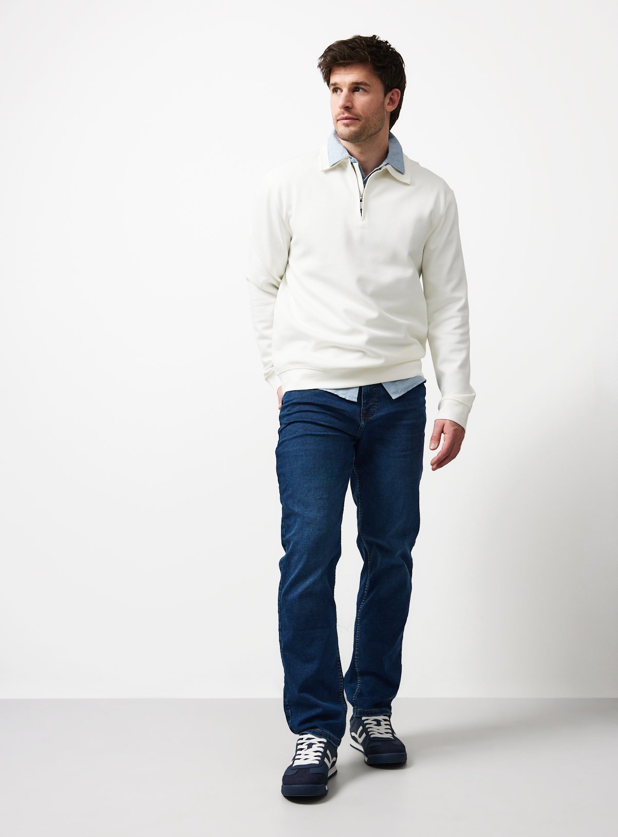 Dark Denim Ultimate Comfort Straight Leg Jeans 34R - Image 2 thumbnail